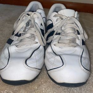 Used Men’s Adidas David Beckham Size 10.5